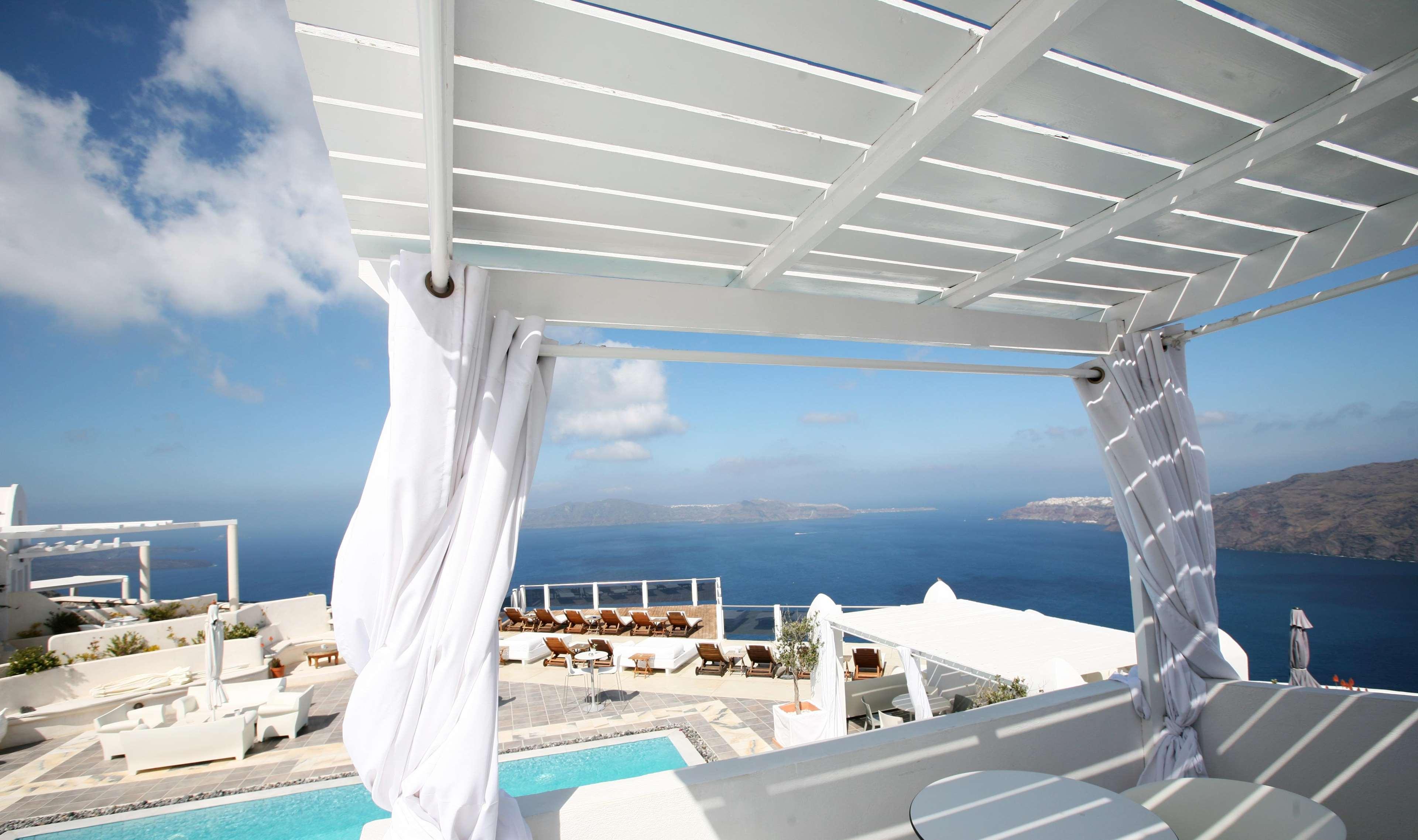 Rocabella Santorini &