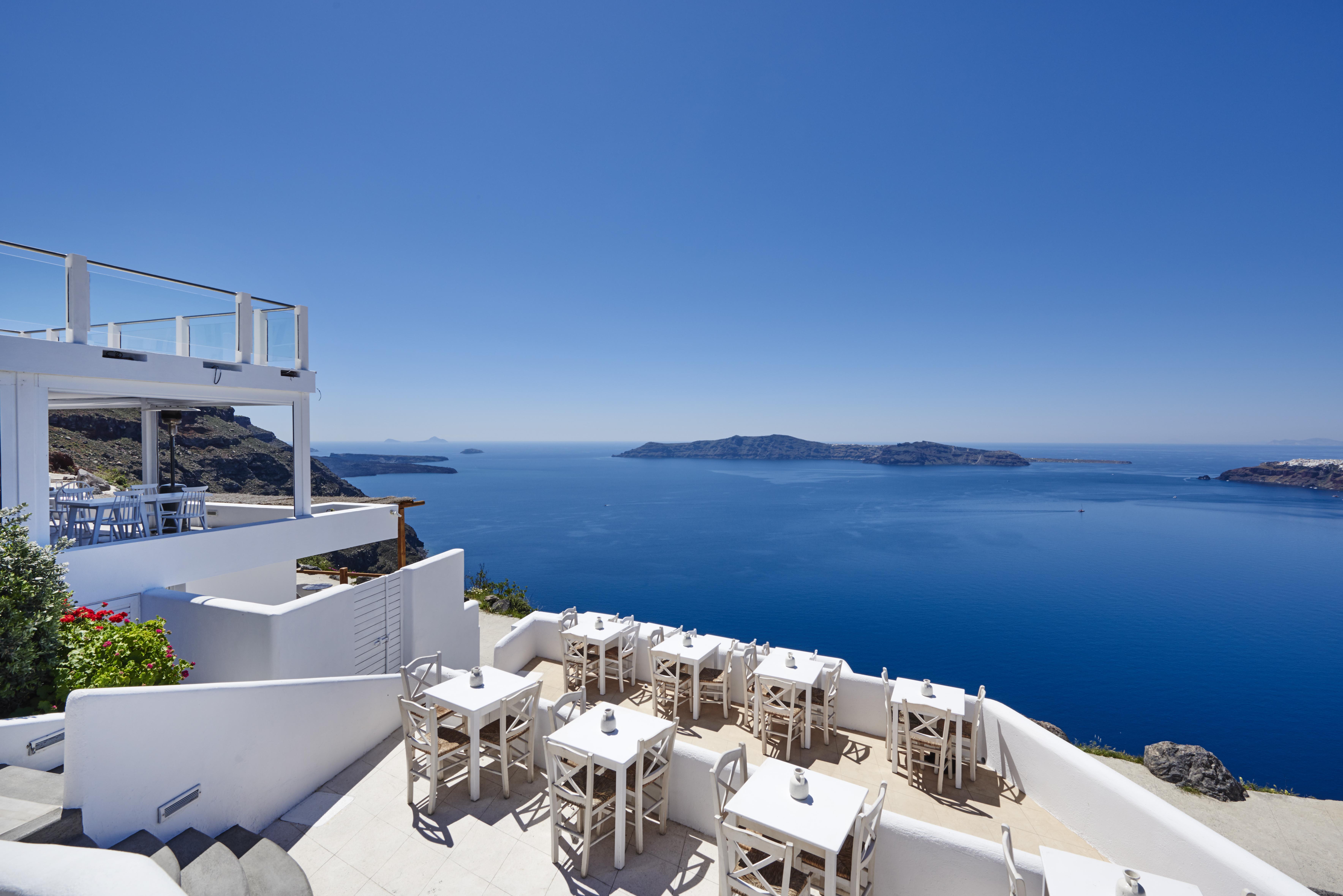 Rocabella Santorini & Hotel