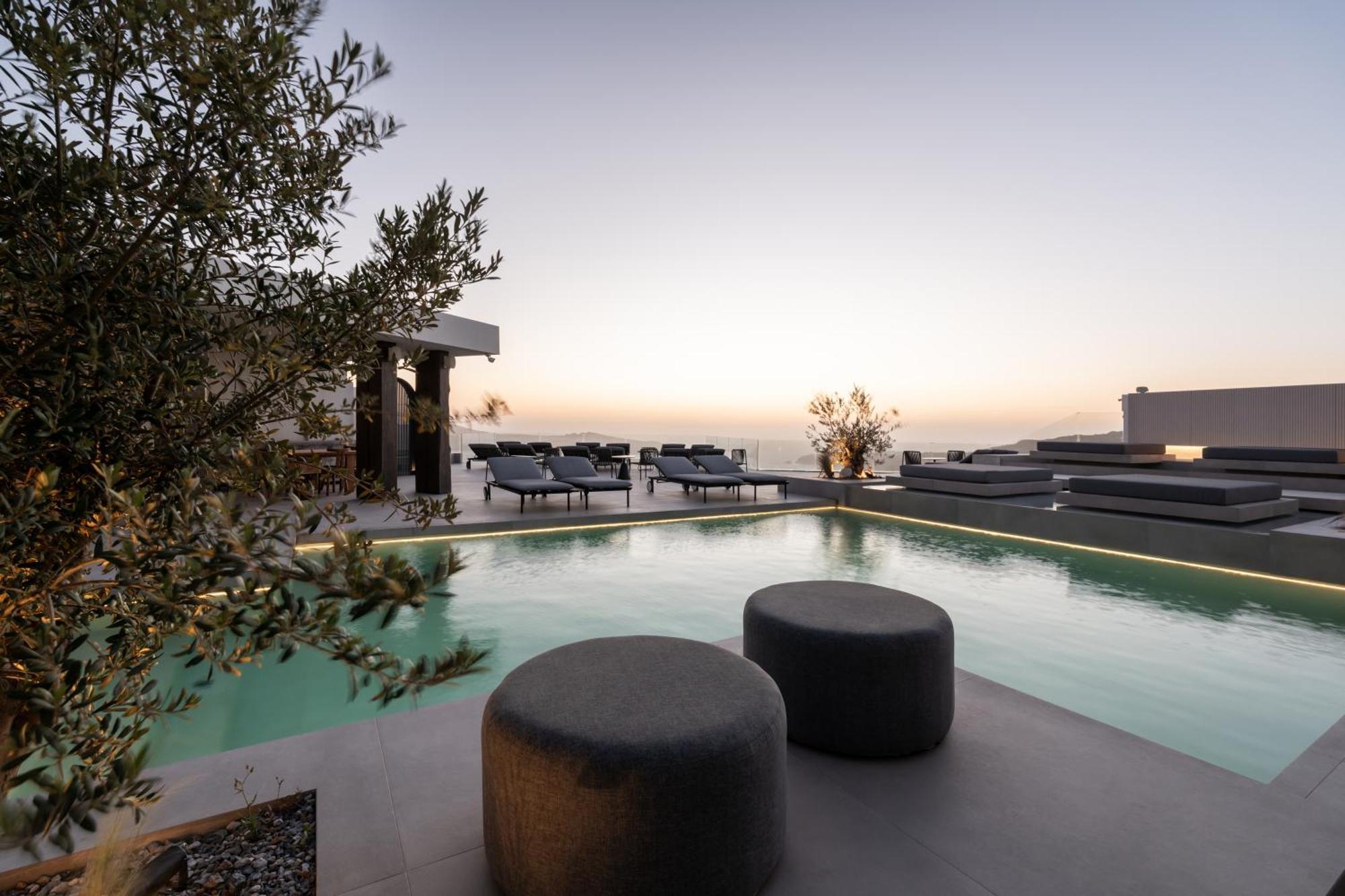 Rocabella Santorini & Imerovigli (Santorini)