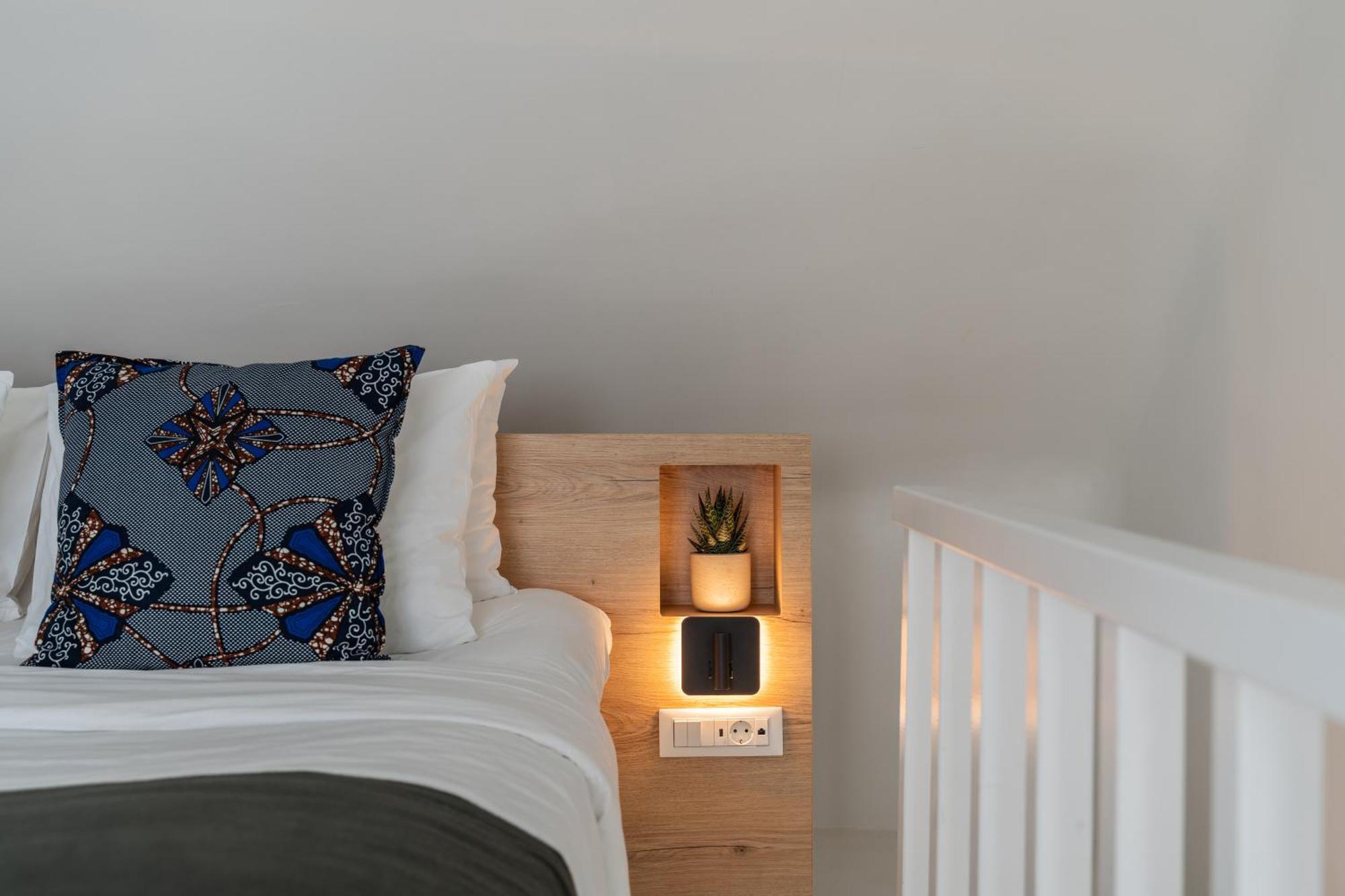Rocabella Santorini & 4* Imerovígli