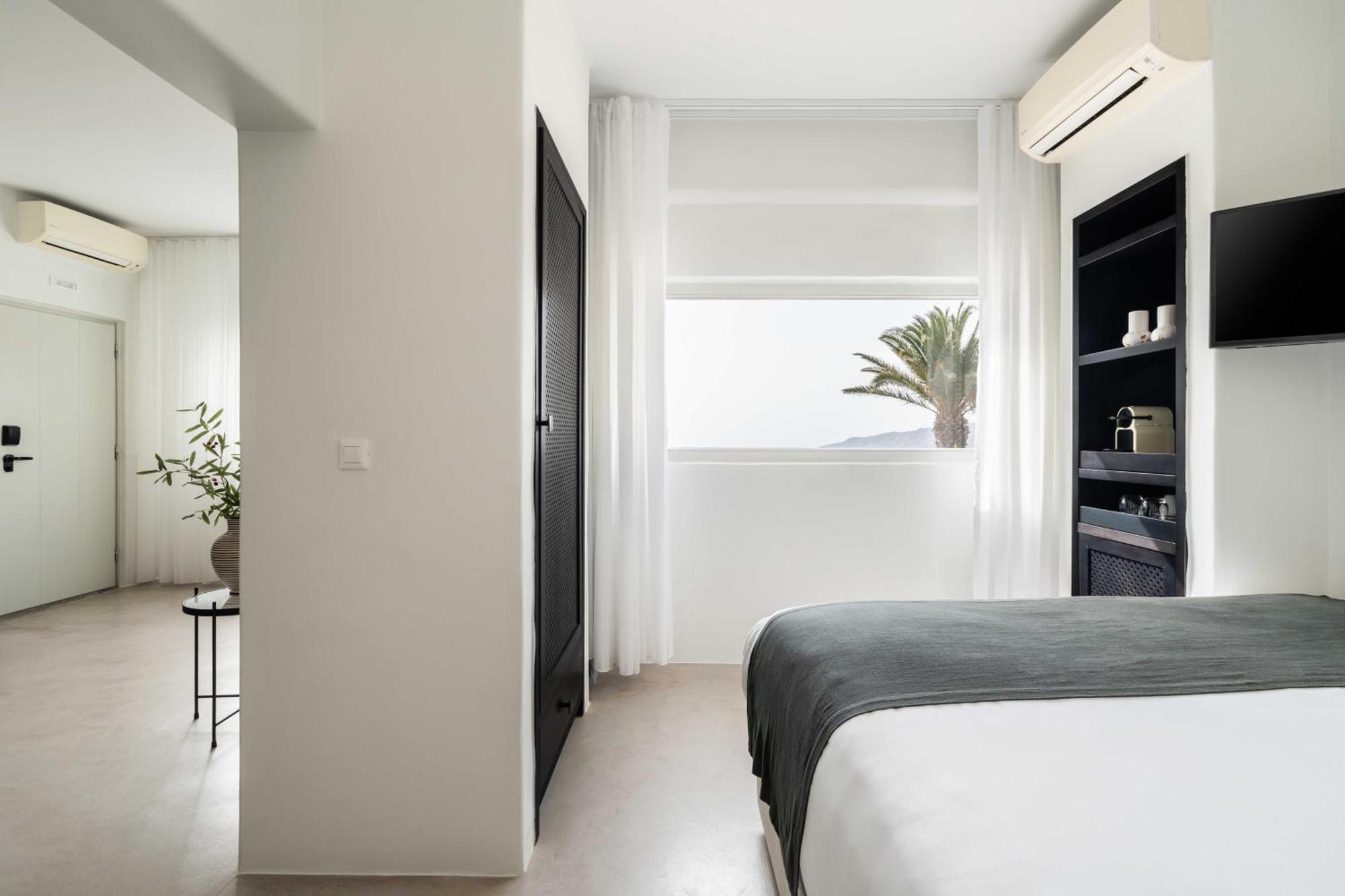 Rocabella Santorini & Imerovígli
