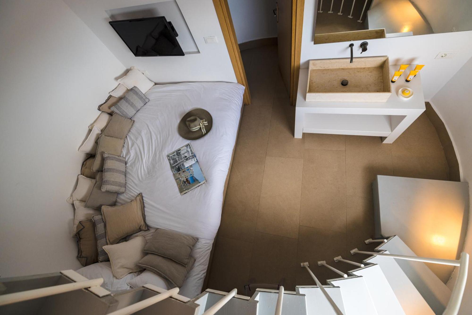 Hotel Rocabella Santorini &