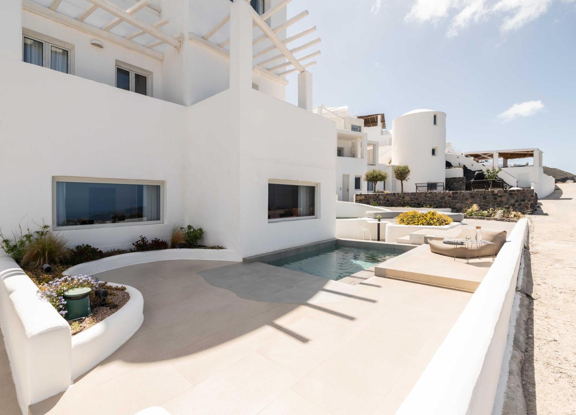 Rocabella Santorini &
